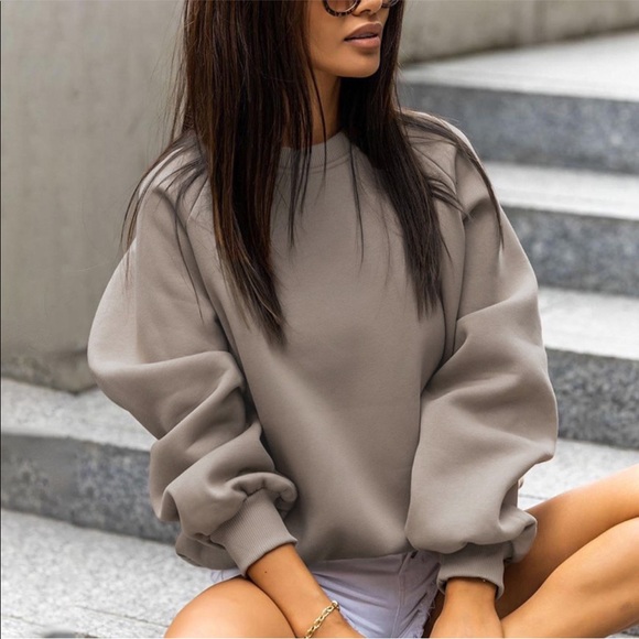 Sweaters - Oversized Crewneck Sweatshirt